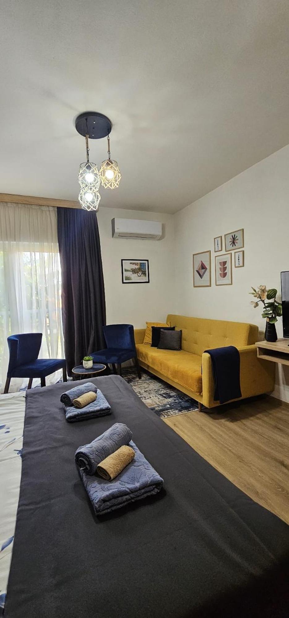 Apartmani Blue I Green بوغوينو المظهر الخارجي الصورة