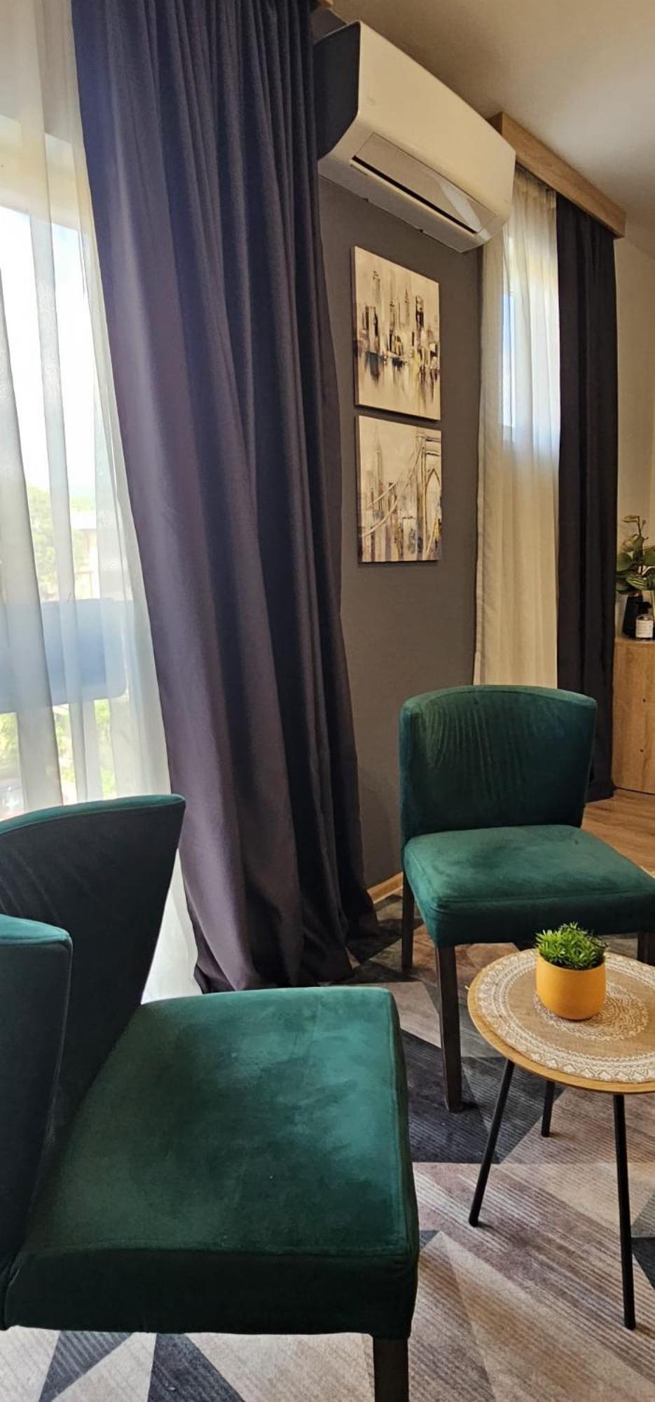 Apartmani Blue I Green بوغوينو المظهر الخارجي الصورة